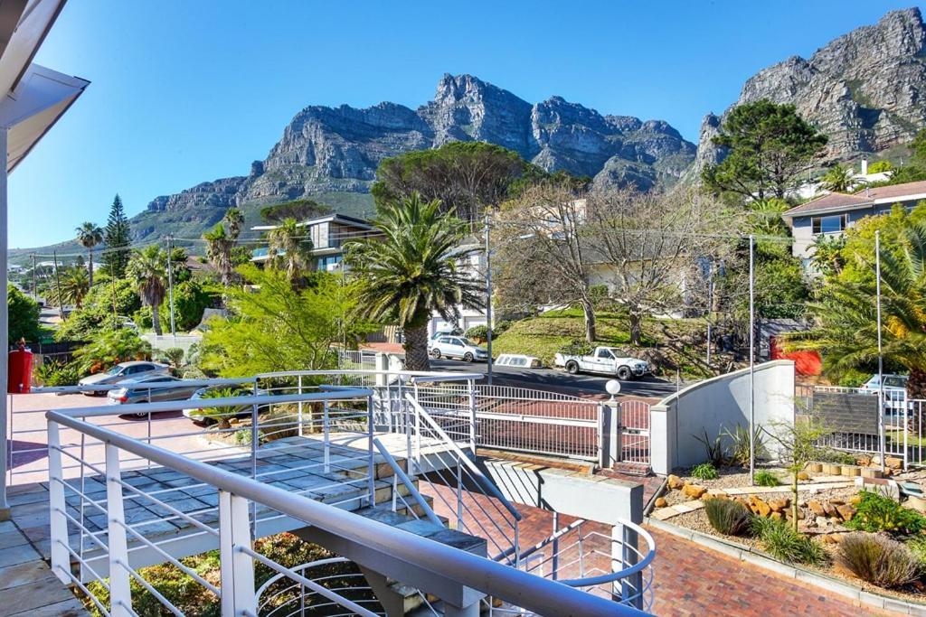 קייפטאון Stunning Sea View Apartment - Camps Bay מראה חיצוני תמונה