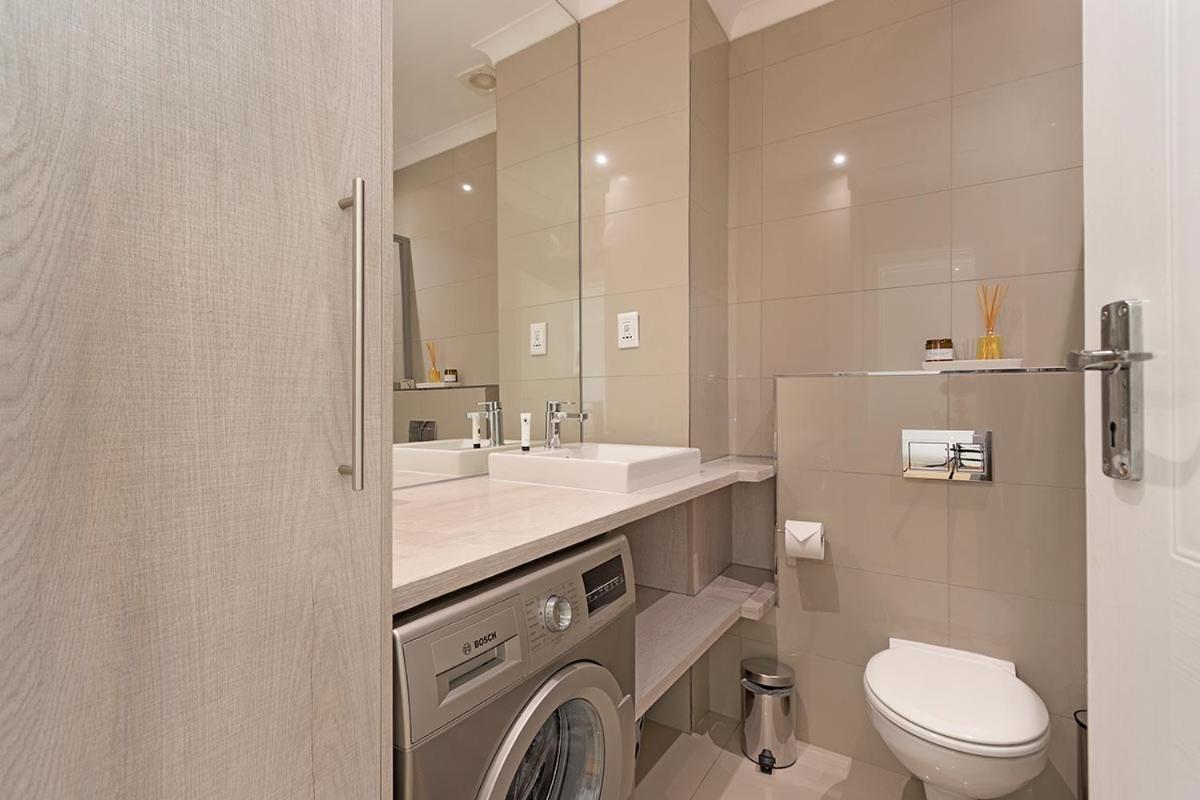 קייפטאון Stunning Sea View Apartment - Camps Bay מראה חיצוני תמונה